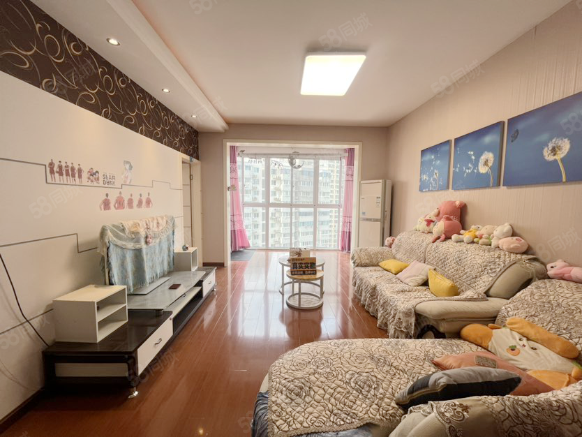 宏发明珠2室2厅1卫80㎡南北39.8万