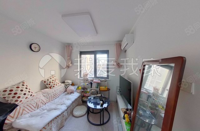 晏河灣(9號地塊)1室1廳1衛(wèi)56.4㎡東西230萬