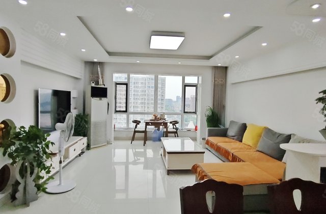 急售 东昌总校 电梯大平层150平3室 精装带车位 免大税