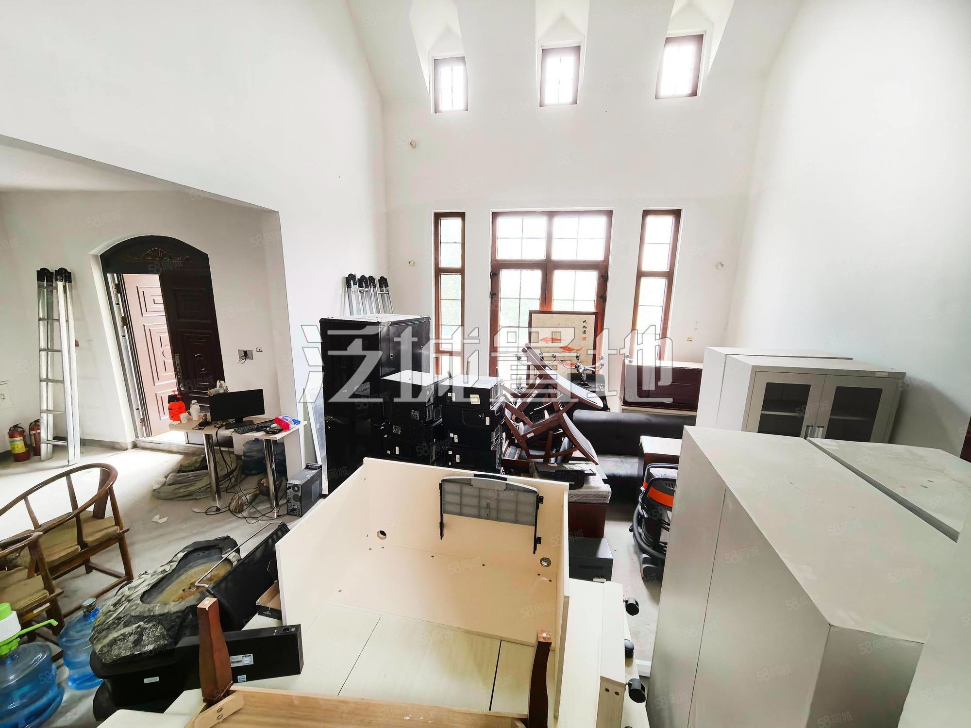 凱德麓語4室1廳3衛(wèi)712㎡南北1450萬