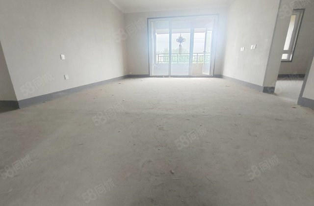 保利时光印象3室2厅127㎡110万二手房图片