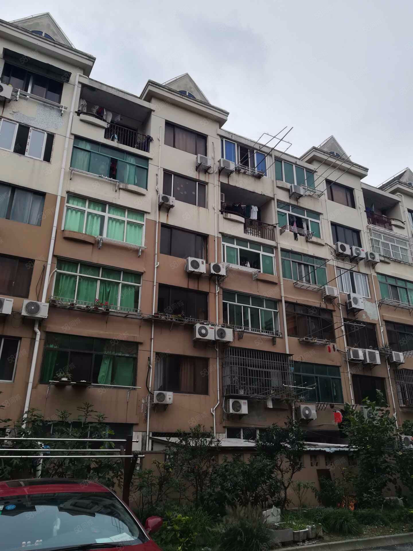 杨园一村1室1厅1卫37.82㎡南130万