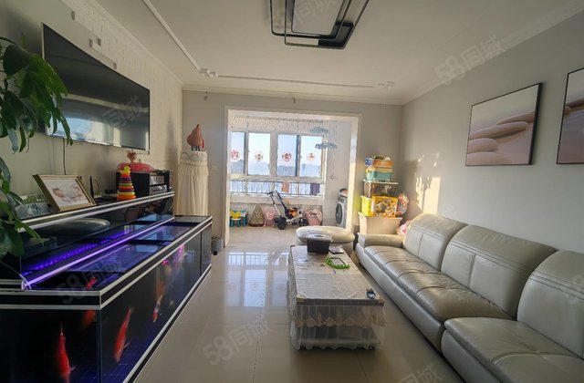 利民路 徒骇河旁 金柱文苑 118平 边户 免大税 储藏室