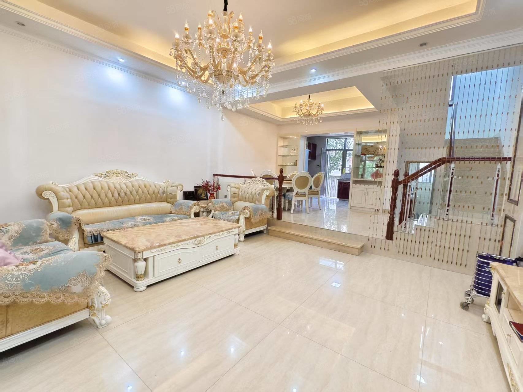 韶关碧桂园4室2厅4卫224㎡南138万