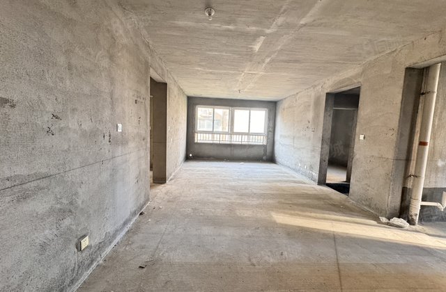 香格里拉新龙城4室2厅140㎡59万二手房图片