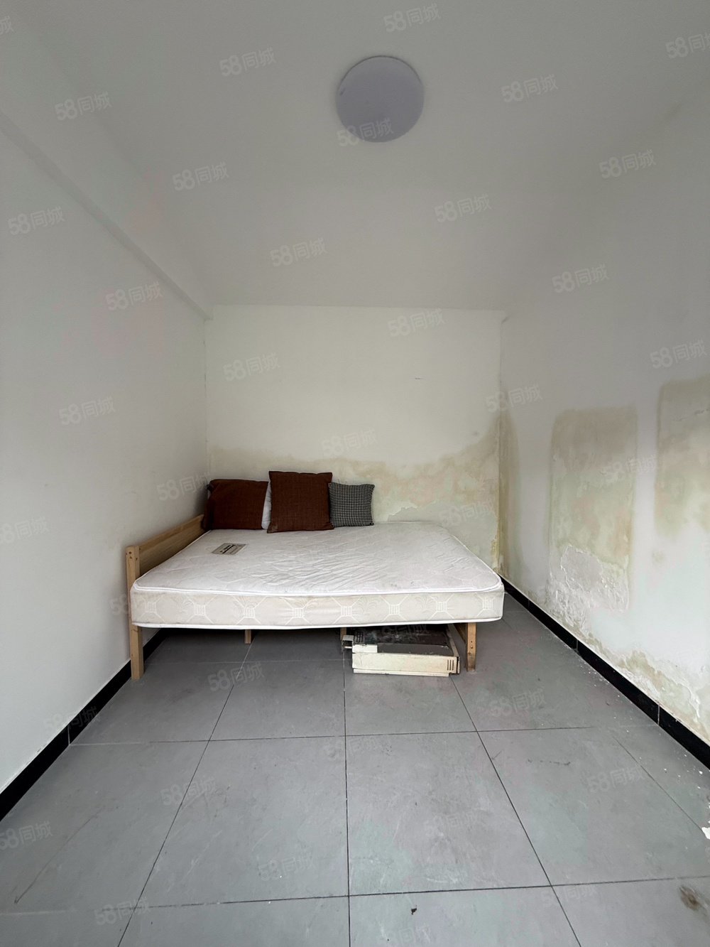 永康胡同小區(qū)1室0廳0衛(wèi)14.3㎡南北248萬