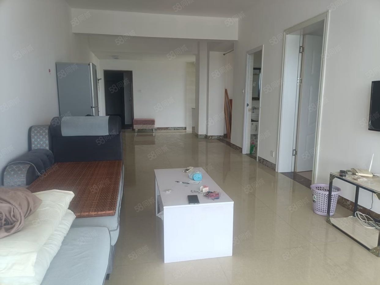 水晶公园2室1厅1卫62.51㎡南36万