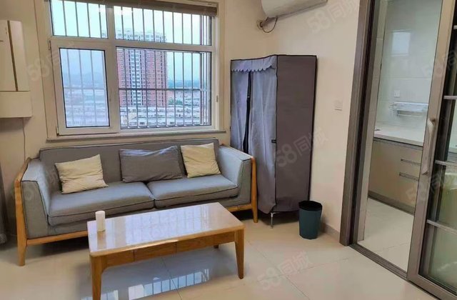 易县华府小区1室1厅44.44㎡30万二手房图片