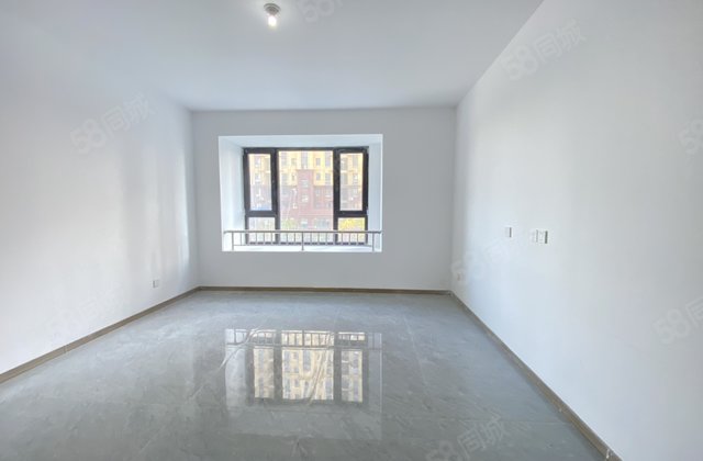 房东急售 准新房  城市领秀 正规三室