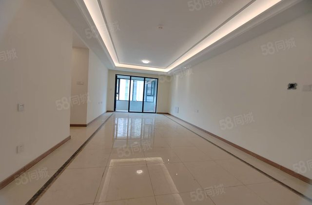 集美精装交付，好楼层，证满两年，110来万可售单价8000多