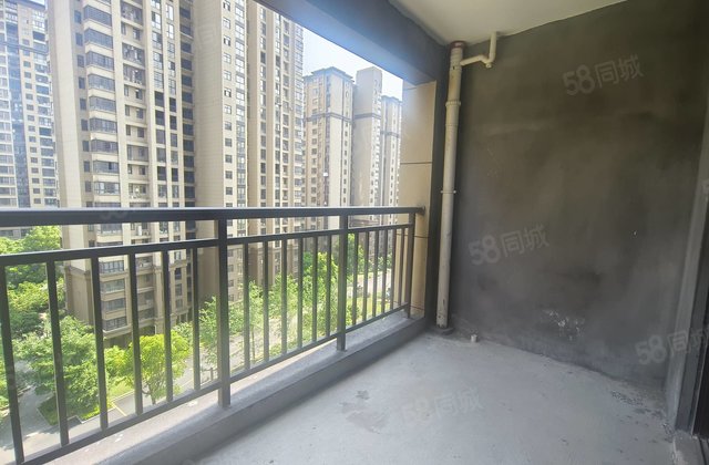 亿豪星城3室2厅95.47㎡60万二手房图片