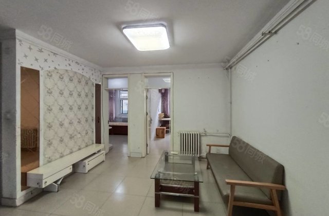 公园旁，萃苑小区商圈成熟  三室一厅，好楼层