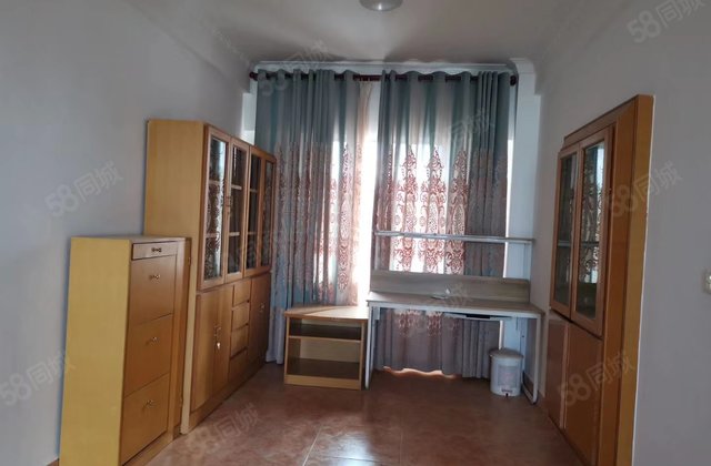 复烤厂二院3室1厅78.6㎡28万二手房图片