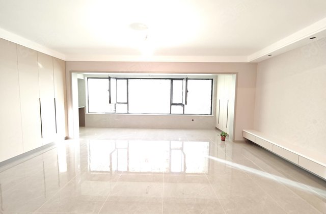 中海铂悦公馆2室2厅99㎡77万二手房图片