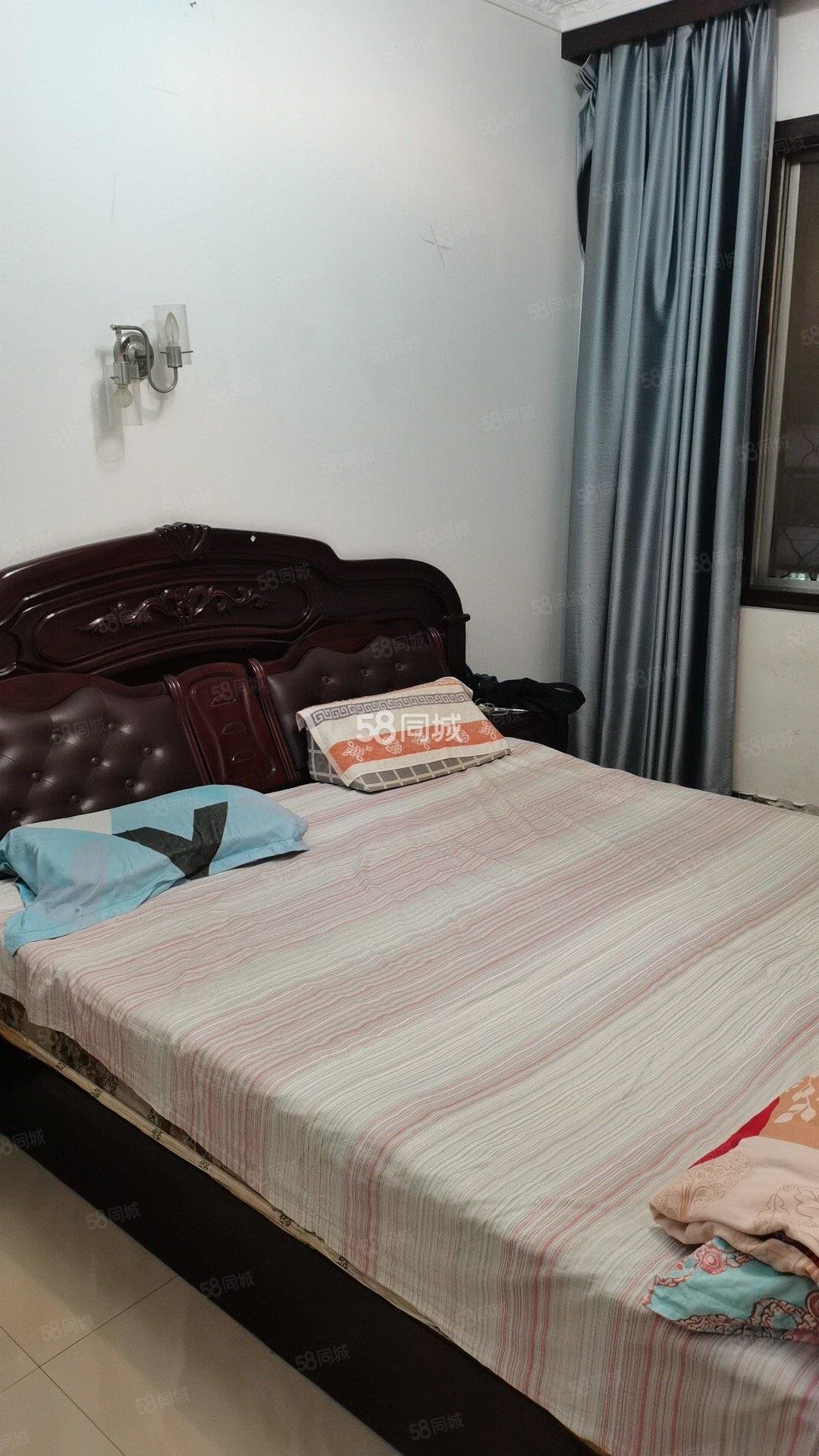 文帝街小区2室2厅1卫76㎡南28.6万