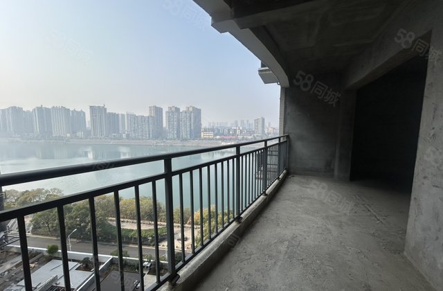 东洲水岸豪庭3室2厅121.52㎡38.8万二手房图片