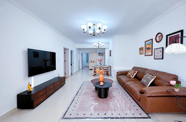 尚东新城邦南区 商品住宅 南北通透 小三居 带电梯