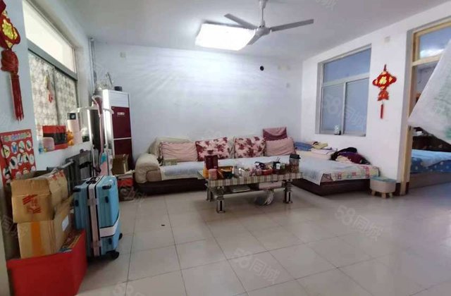 急售 阳光 实验 教师新村 三室两厅 中间楼层