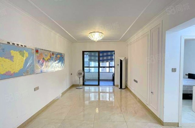 绿地海德公馆2室2厅66.34㎡140万二手房图片