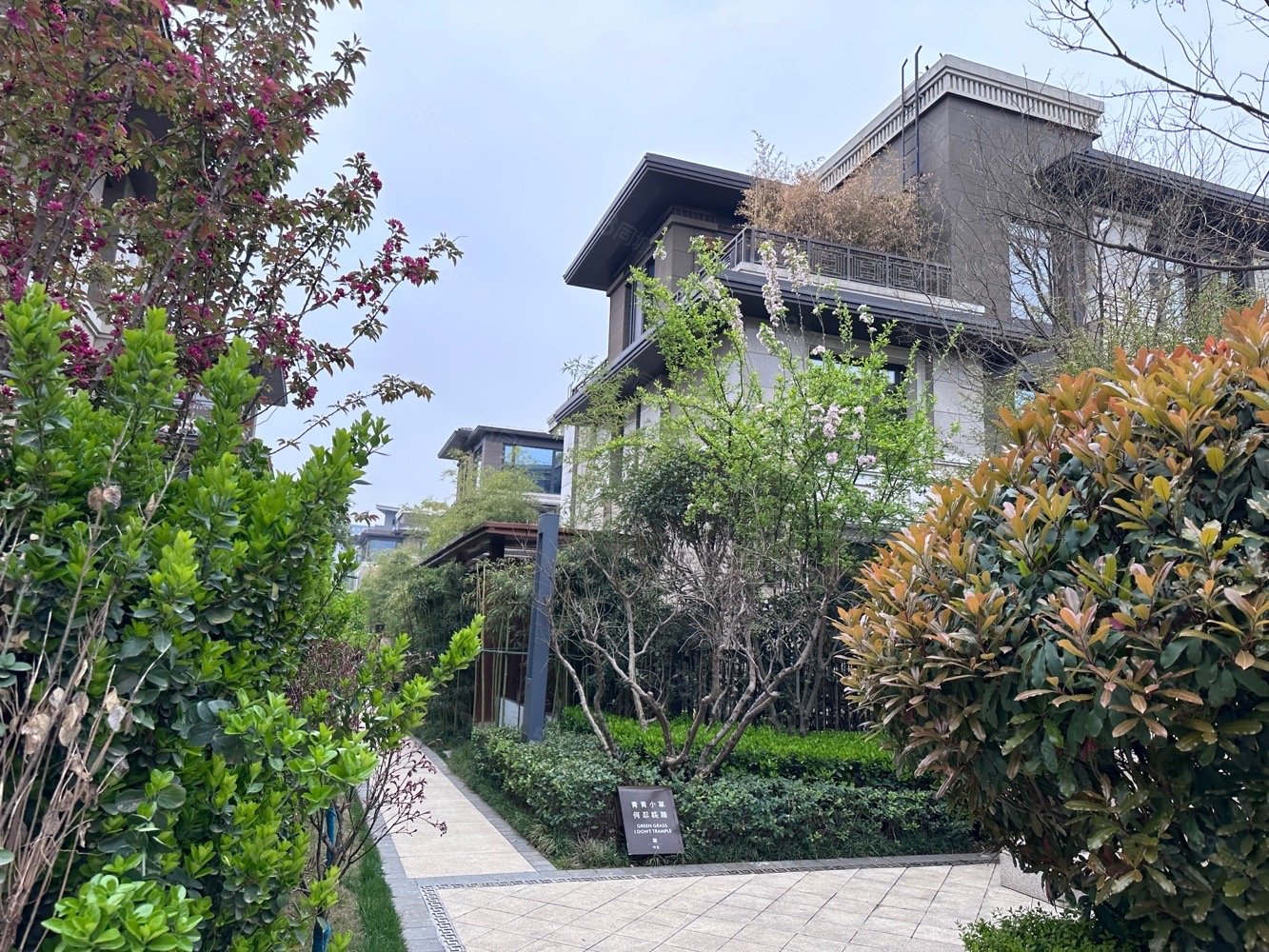 【10图】南湖边金地九玺联排别墅,邀您品鉴!,金地九玺-西安58同城