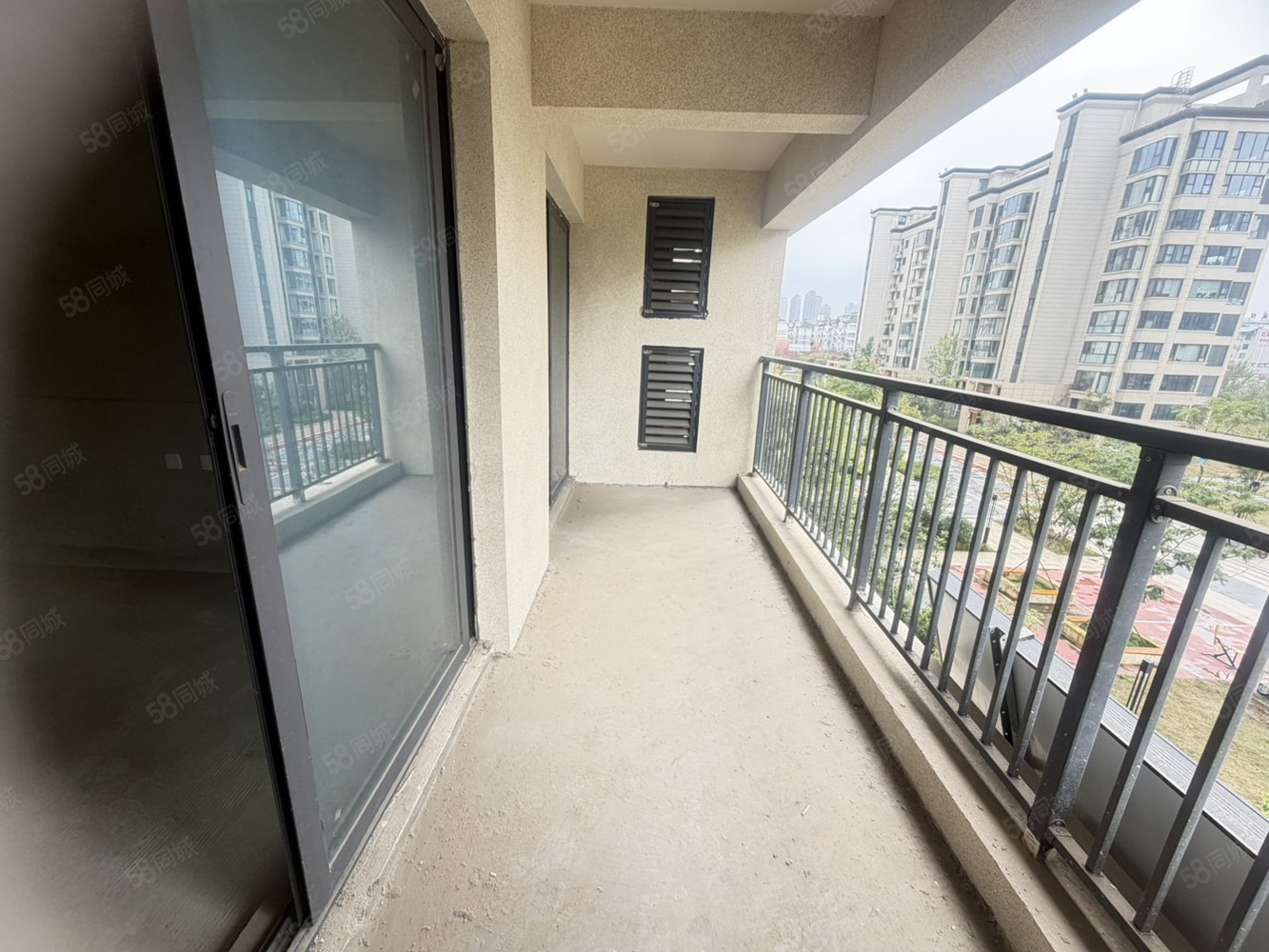 万达大都会公元3室2厅1卫104㎡南北50万