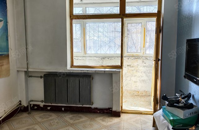 八百垧十二区2室1厅49.22㎡4.6万二手房图片