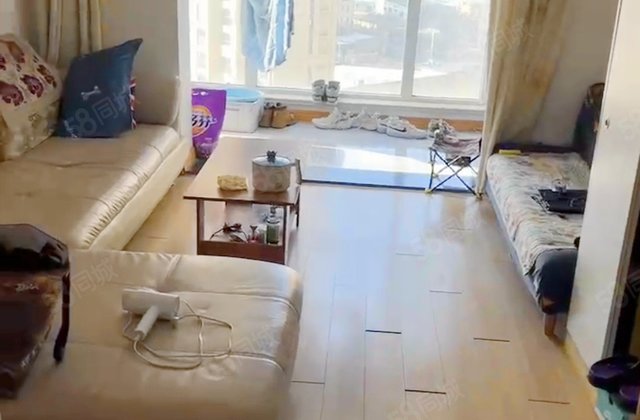 依山伴城三期和城3室2厅90.4㎡125万二手房图片