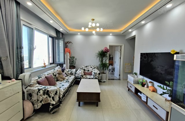 东昌中学 星光和园 东边户 带储 精装修   即住 急售