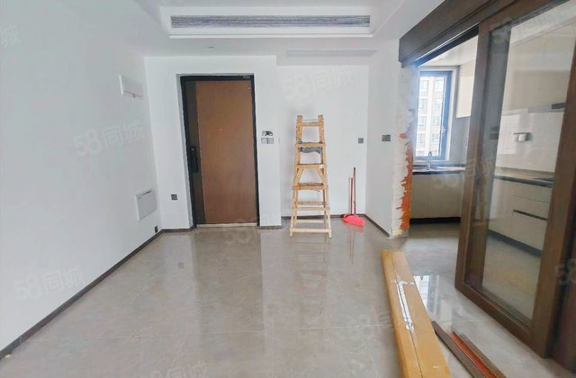 龙湖揽境3室2厅135㎡203万二手房图片