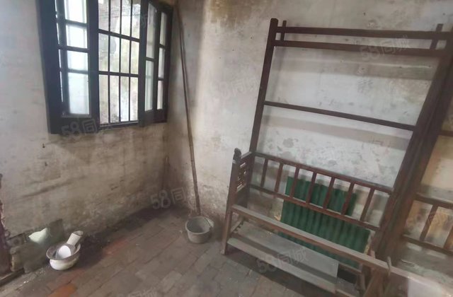 堡镇中路小区1室0厅20.1㎡23.9万二手房图片