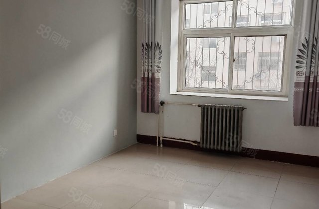 商品住宅 近医院中间楼层好停车看房子方便物业费低