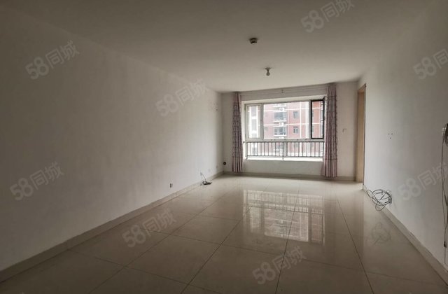 畅博怡情湾 117平 三室双卫 110万 免大税 南北通透