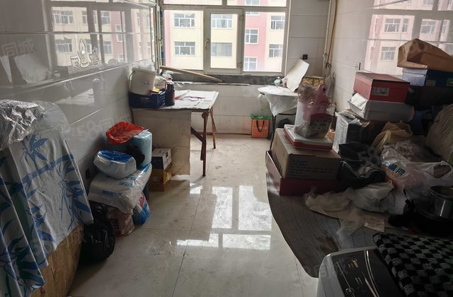 金铁鑫村2室1厅77㎡11万二手房图片