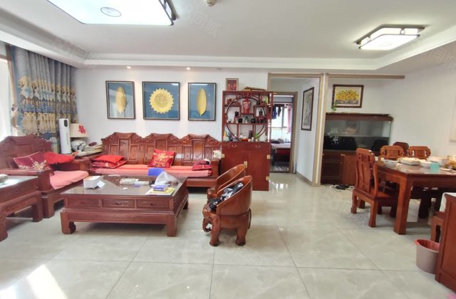 徒骇河观景房 莲湖新城精装东边户 带车位储藏室 诚心出售