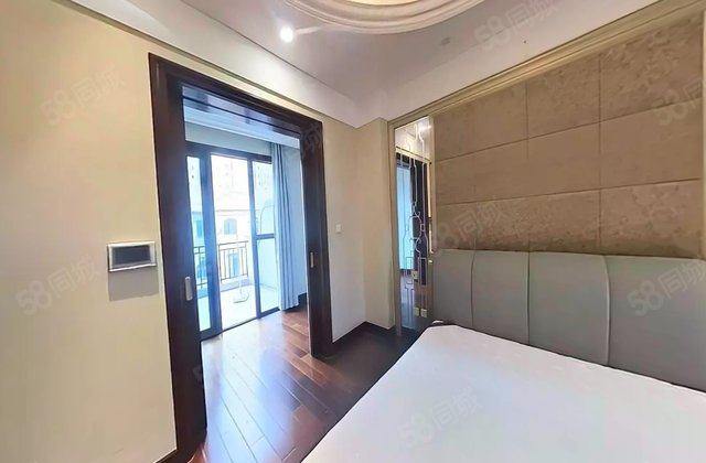 合生杭州湾国际新城(一期别墅)5室3厅295㎡127万二手房图片