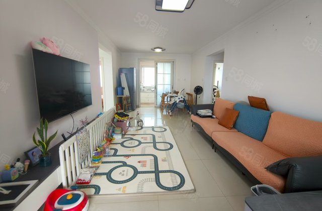 急售 星美 精装 三室两卫 高楼层 免大税