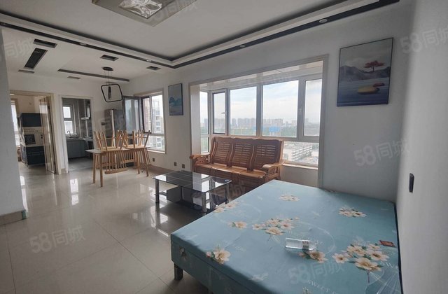 建设路花园路亿丰超市附近 阿卡二期 三室东边户好楼层