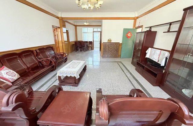 太保南路123号小区3室2厅120㎡45.6万二手房图片