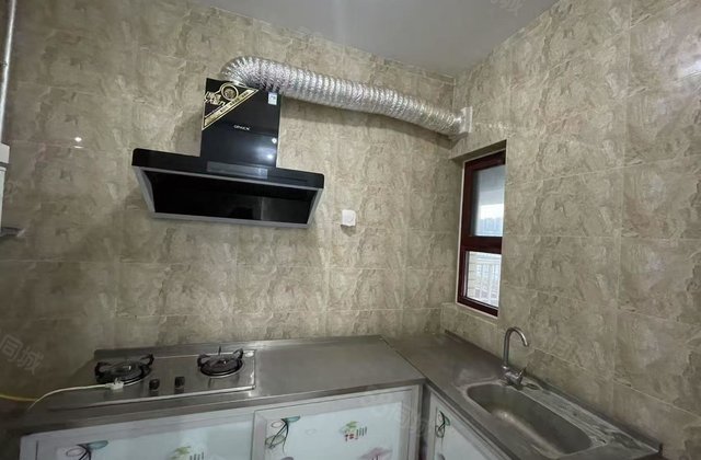 时代中通豪园 区政府实验 电梯好楼层 103.8万免大税带储