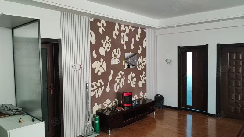 金帝小区3室2厅1卫102㎡南北29万