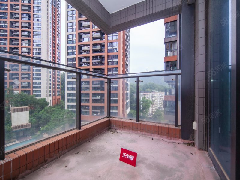 华润银湖蓝山南北毛坯3室出售