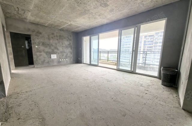 置信丽府4室2厅118㎡101万二手房图片