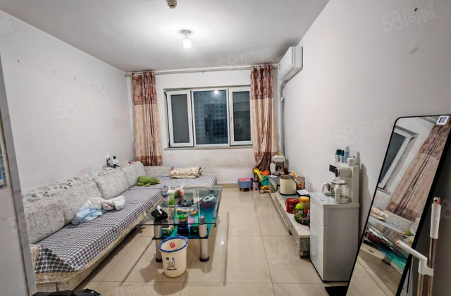 区政府 光岳路 深圳路附近电梯好楼层两室两厅南北通透 免大税