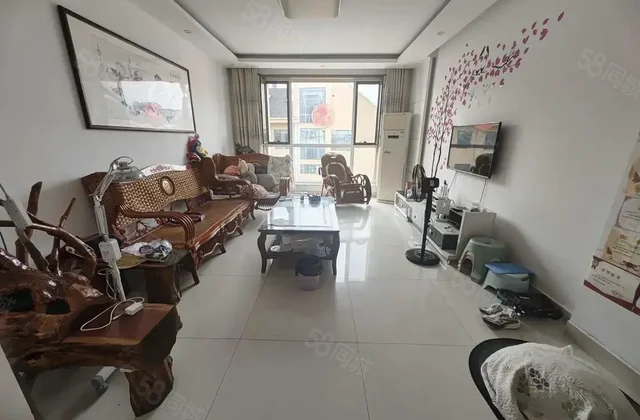 急售 湖边名人苑 城市主人 性价比  的一套电梯洋房