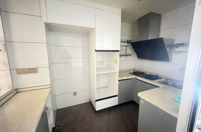 名门世家4室2厅141.4㎡123万二手房图片