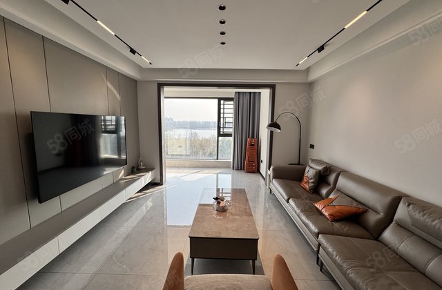 潢河源3室2厅126.26㎡86万二手房图片