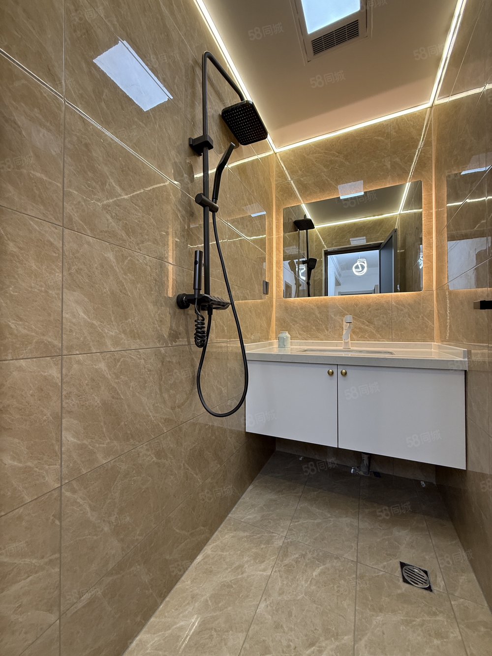 西苑小区(西安)2室1厅2卫59㎡南北15.5万