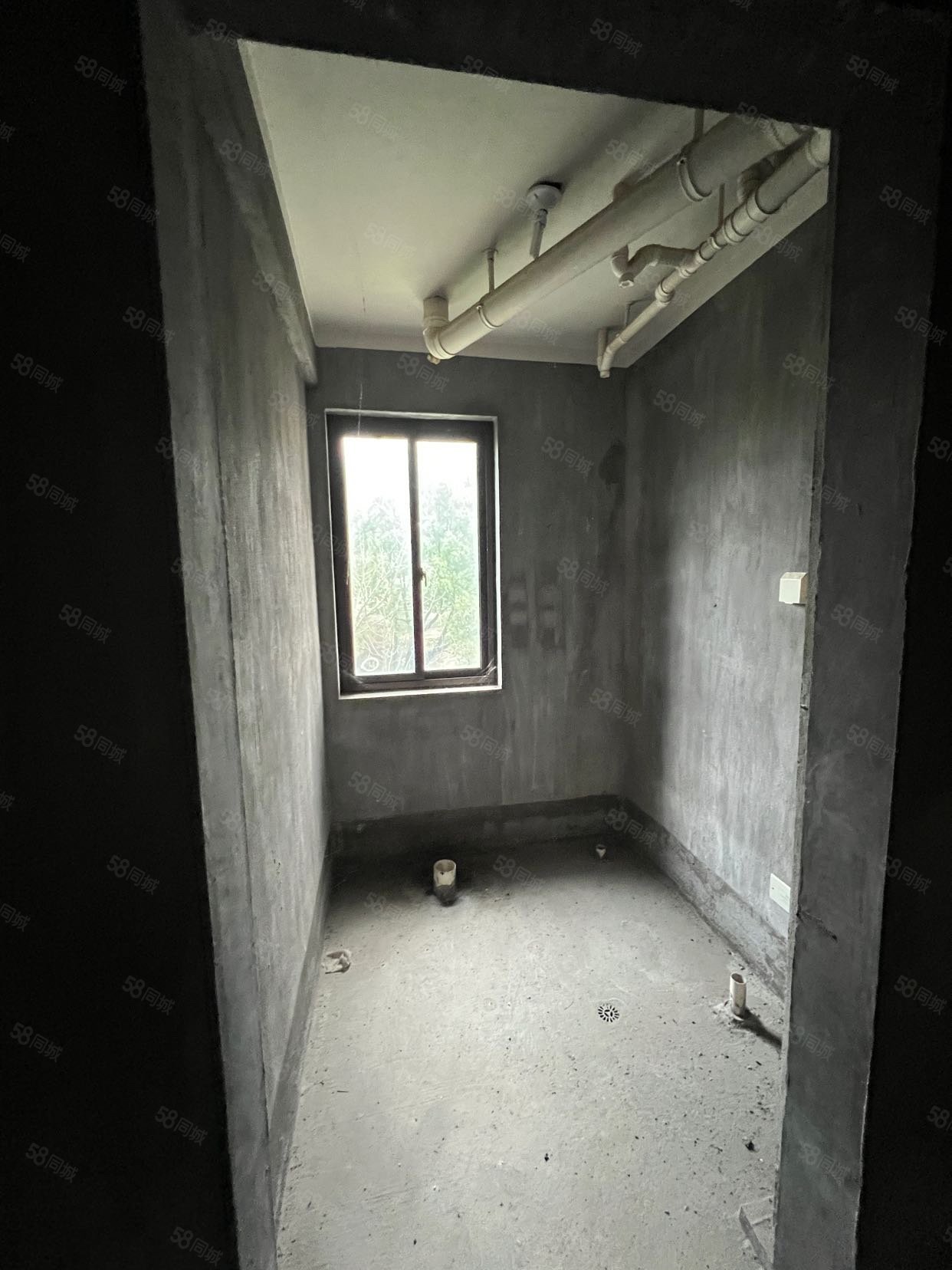 九润公馆2室2厅2卫127.05㎡东西100万