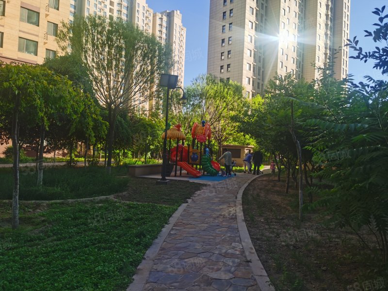 附,小,四,檀香湾 一楼带院子 三室一卫 简装,檀香湾-通辽58同城