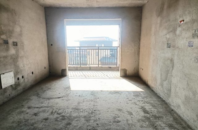 和谐广场3室2厅134㎡74.8万二手房图片